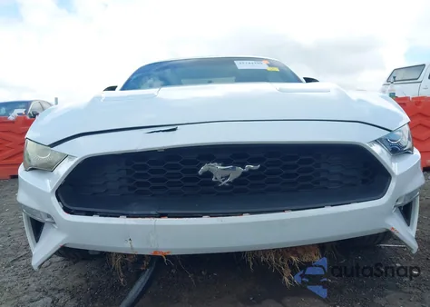 2019 Ford Mustang Ecoboost Premium z USA, uszkodzony, nr VIN 1FA6P8TH3K5188725